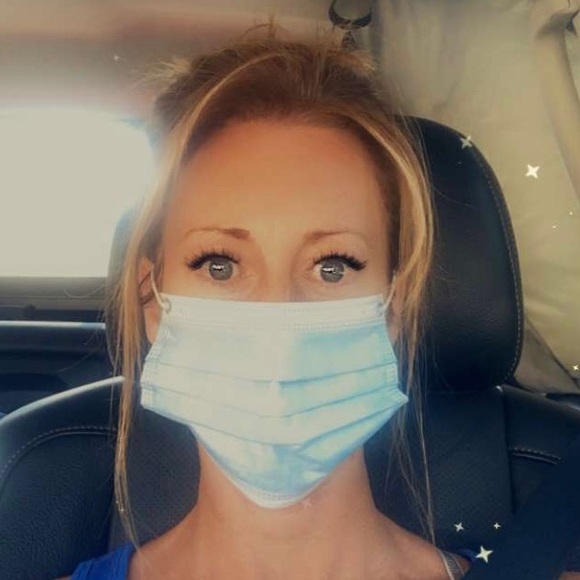 Meet your Posher, Aimee - Picture 1 of 1